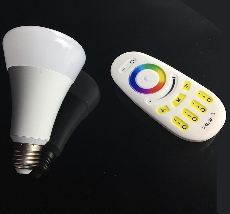 DP04(RGBW) RGBW LED Bulb with remote